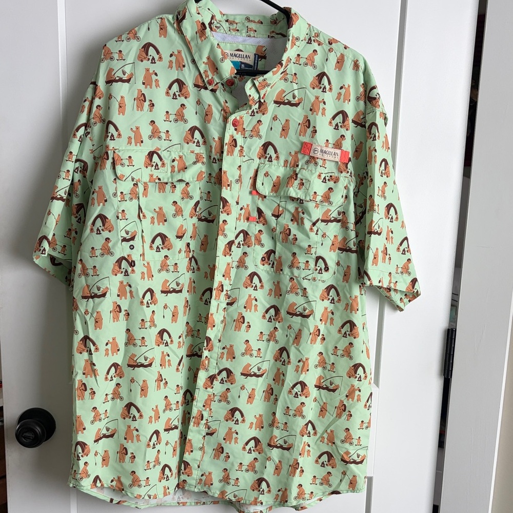 Magellan Outdoors Men's Mint and Brown Camping Shirt